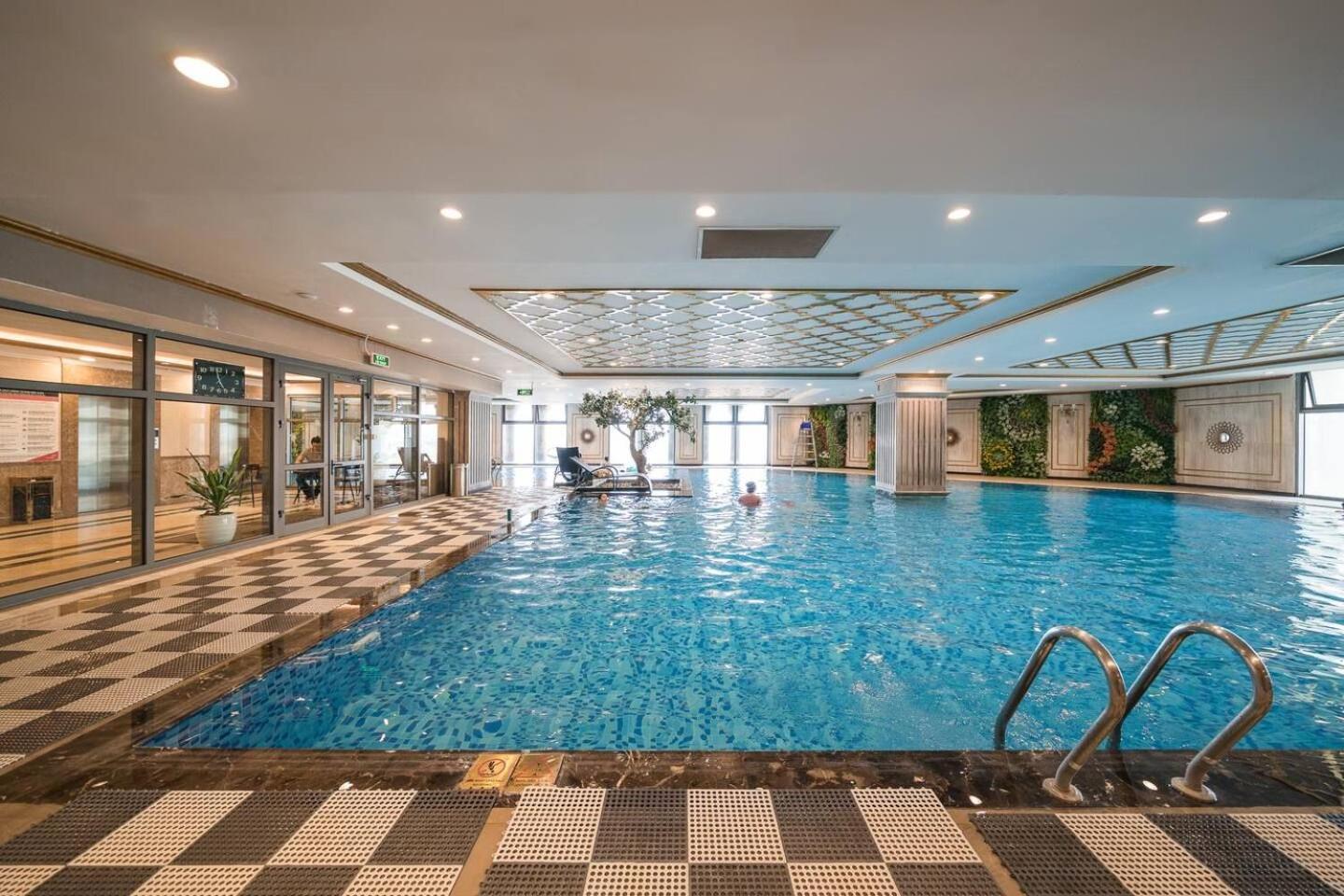 D Le Roi Soleil Premium Apartment Hanoi