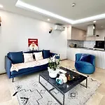 D Le Roi Soleil Premium Suites